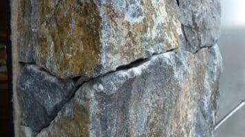Hoekstenen Rocks Akkron Steenstrips.